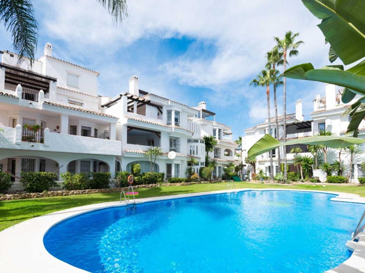 Vacation Marbella I Los Naranjos, Exquisite Penthouse Suite With Rooftop Terrace Exterior photo